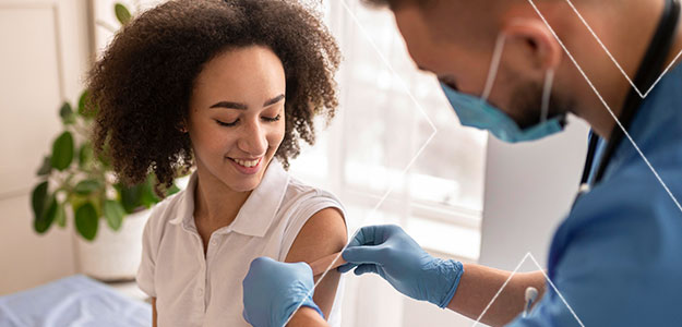 Exames e vacinas em casa: saiba quais os benefícios